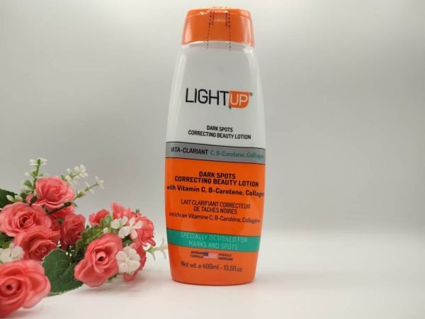 lait clarifiant anti-âge Light Up
