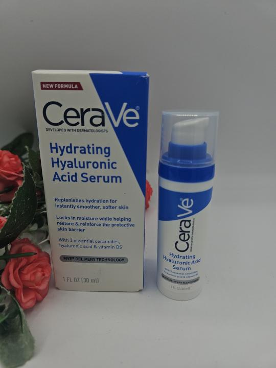 CeraVe Sérum Hydratant à l’Acide Hyaluronique – 30 ml, Soin Visage Léger pour une Hydratation 24h