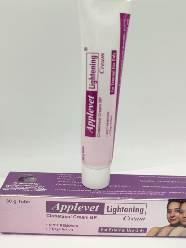 Crème Anti-Taches – Teint Propre, Uniforme & Éclatant | Atténue les Marques d’Acné, Pigmentations & Cicatrices